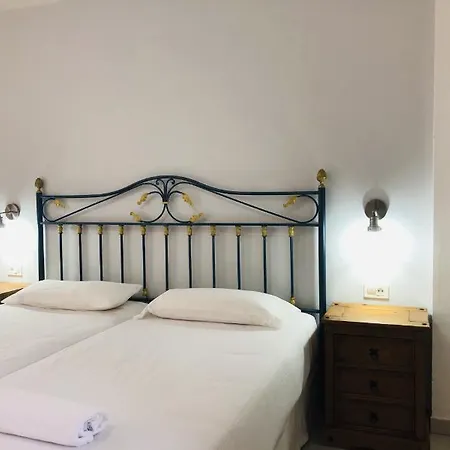 Frontera Hotel 2*