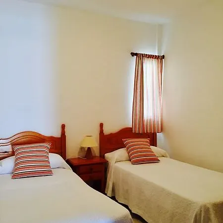 Hotel Frontera 2*