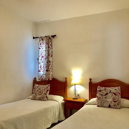 Frontera Hotel 2*